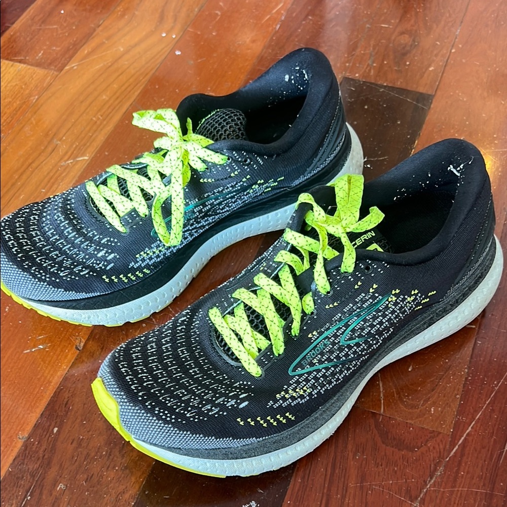 Brooks Black and Lime Running Shoes